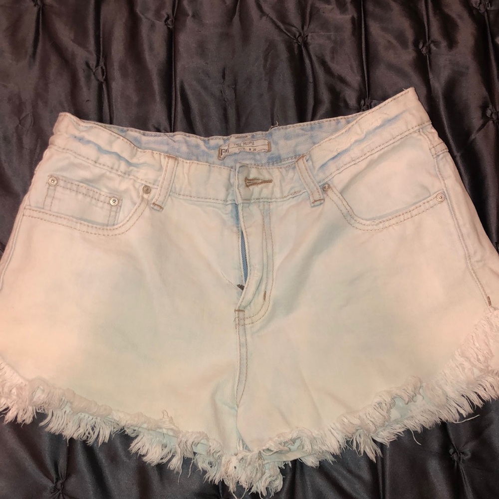 FREE PEOPLE JEAN SHORT
